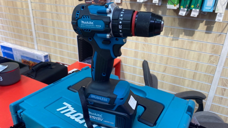 Шуруповерт Makita Не указана