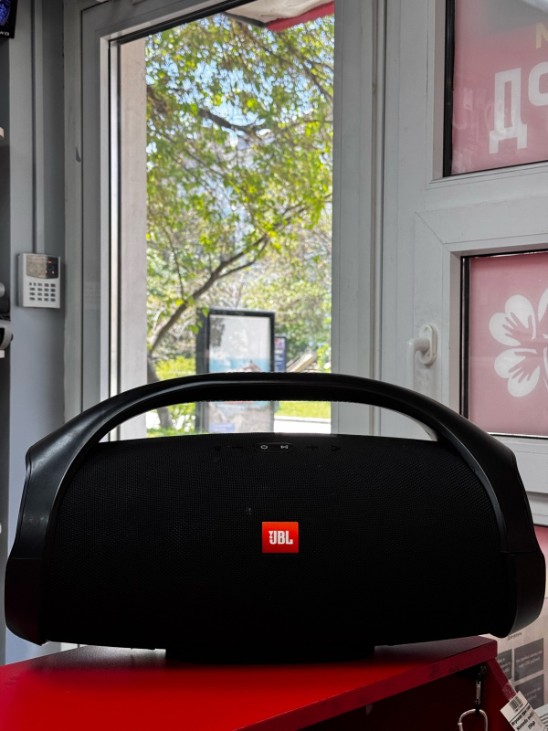 Колонки BoomBox JBL 1