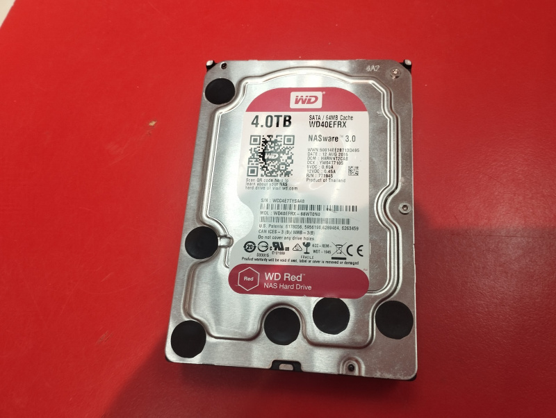 Жесткий диск Western Digital WD Red 4TB WD40EFRX