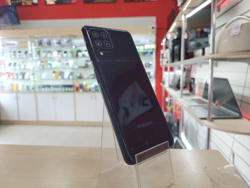 Мобильный телефон Samsung Galaxy A22